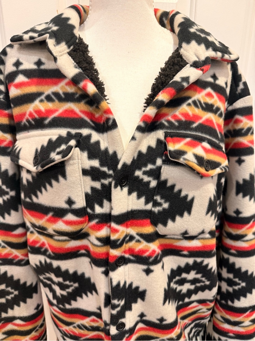 Original Deluxe Supply Southwestern Sherpa Lined Fleece Shacket Jacket M - Picture 8 of 10